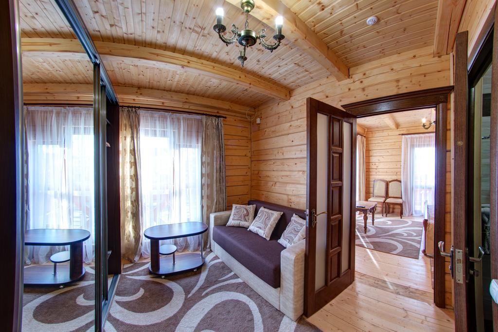 Altair Hotel Μπούκοβελ Δωμάτιο φωτογραφία