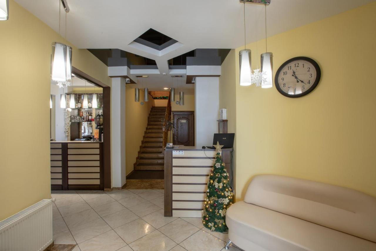 Altair Hotel Μπούκοβελ Εξωτερικό φωτογραφία
