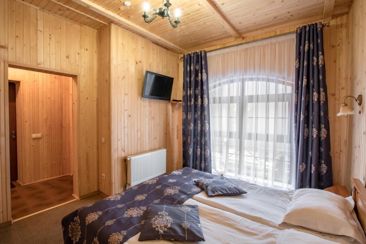 Altair Hotel Μπούκοβελ Εξωτερικό φωτογραφία